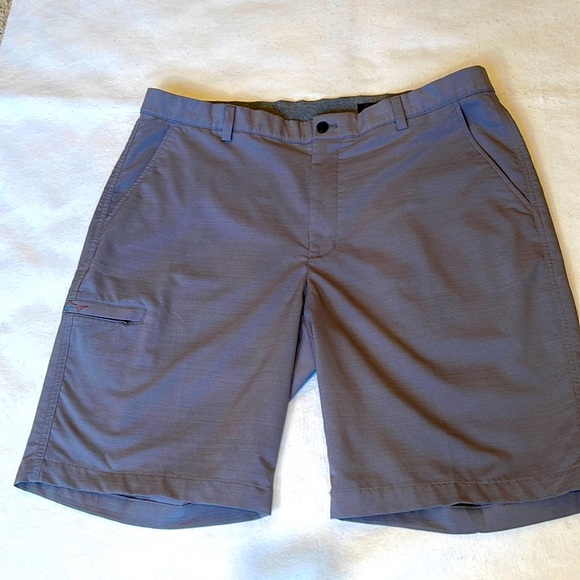 Greg Norman gray 5 pocket shorts - Picture 1 of 8